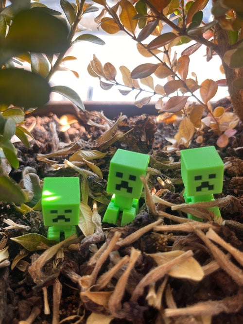 Minecraft creeper 3 kusy